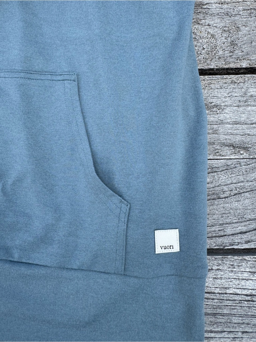 Vuori Halo Performance Hoodie 2.0 Smoke Blue Heather XL NWT - Picture 7 of 9